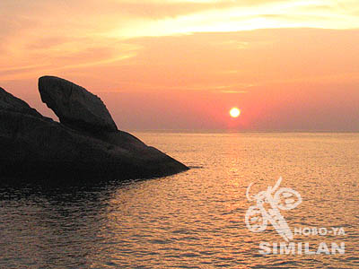 シミラン諸島８番からみたサンセット。