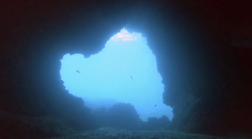 コハーのハイライト大きな洞窟