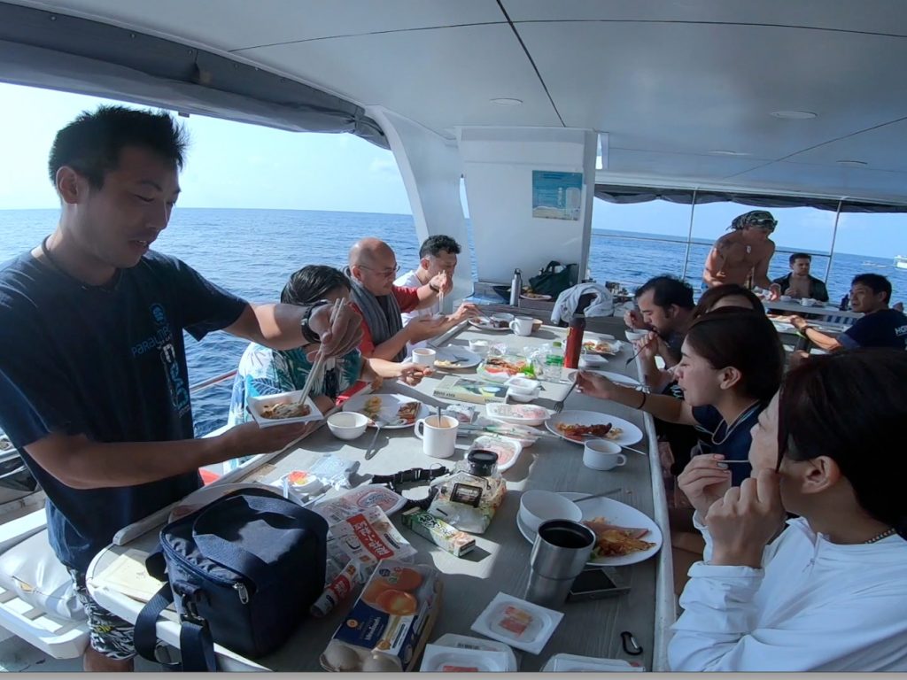 船上で納豆が食べられる幸せ！